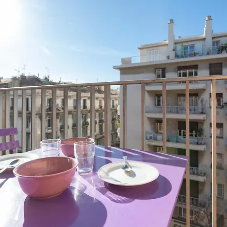 アパート Studio Climatise Sur Balcon Centre Proche De La Mer ニース